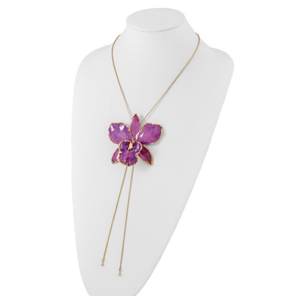 Lacquer Dipped Cattleya Orchid Pendant Necklace - Picture 5 of 10